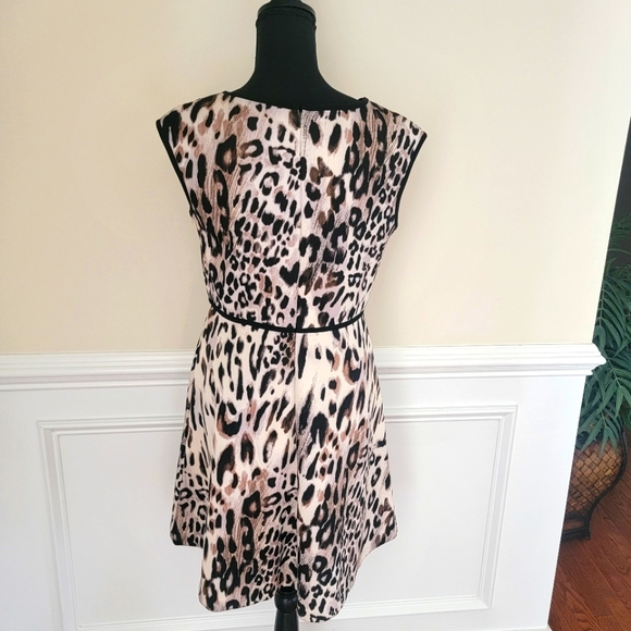 Studio One Dress - Picture 6 of 8